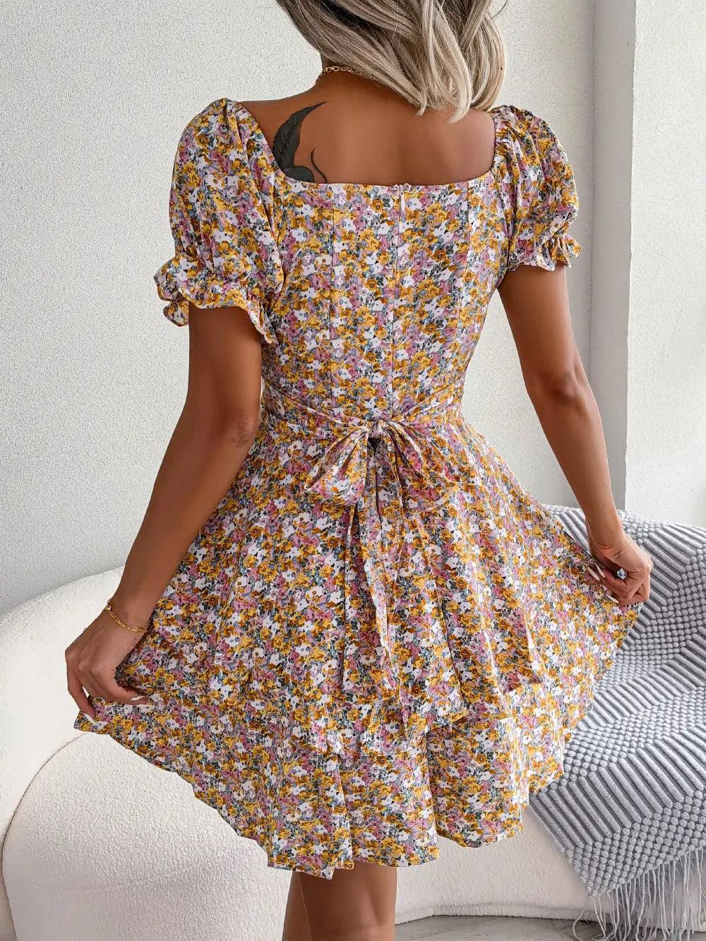 Mini Dress Temperament Big Swing Loose Hem Flower Print Shirring Dress Up.